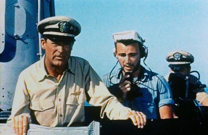 Fehérnemű hadművelet - Filmfotók - Cary Grant