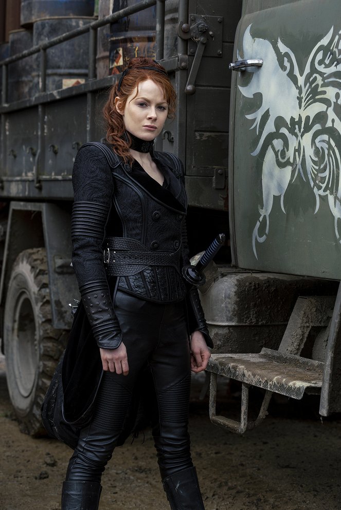 Into the Badlands - Chapter XXX: Curse of the Red Rain - Filmfotos - Emily Beecham