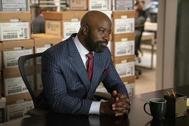 The Good Fight - The One with the Celebrity Divorce - Photos - Mike Colter