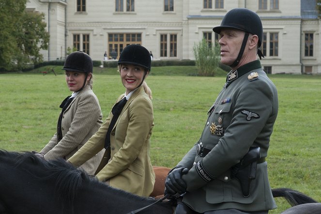 X Company - Season 3 - The Hunt - Photos