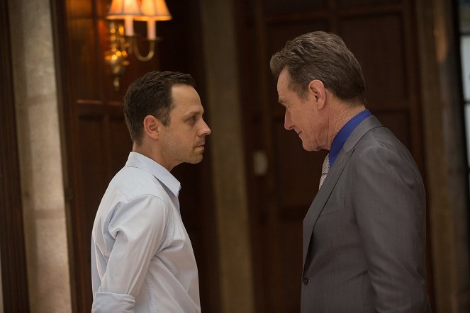 Sneaky Pete - Safe - Photos - Giovanni Ribisi, Bryan Cranston