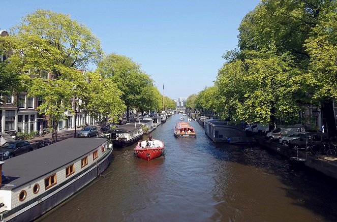Amsterdam - Life along Canals - Photos