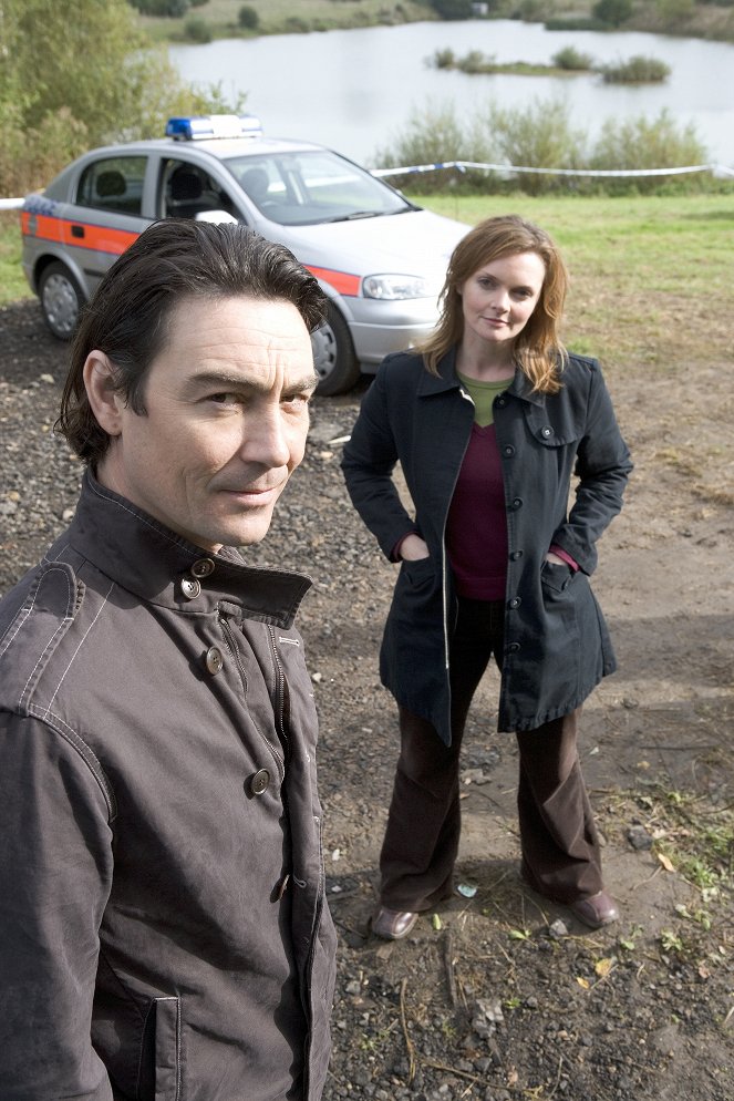 Inspector Lynley Mysteries: Natural Causes - Promoción - Nathaniel Parker, Sharon Small