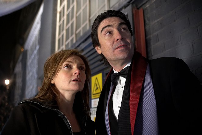 Inspector Lynley Mysteries: In the Blink of an Eye - Van film - Sharon Small, Nathaniel Parker