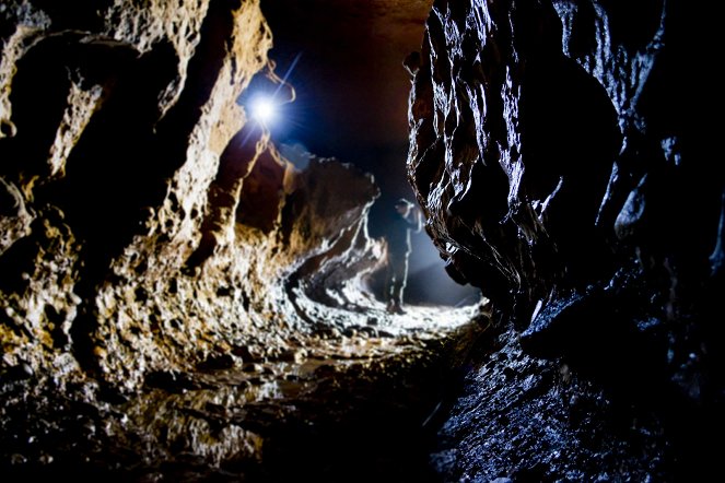 Das dunkle Geheimnis der Neandertaler - Kuvat elokuvasta