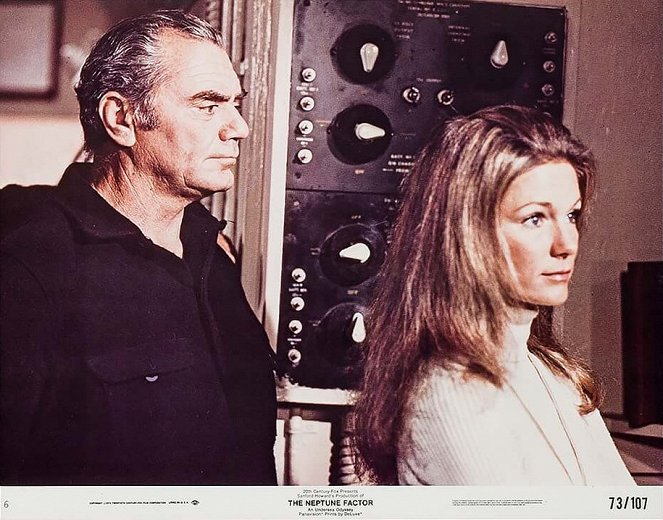 Odyssée sous la mer - Cartes de lobby - Ernest Borgnine, Yvette Mimieux