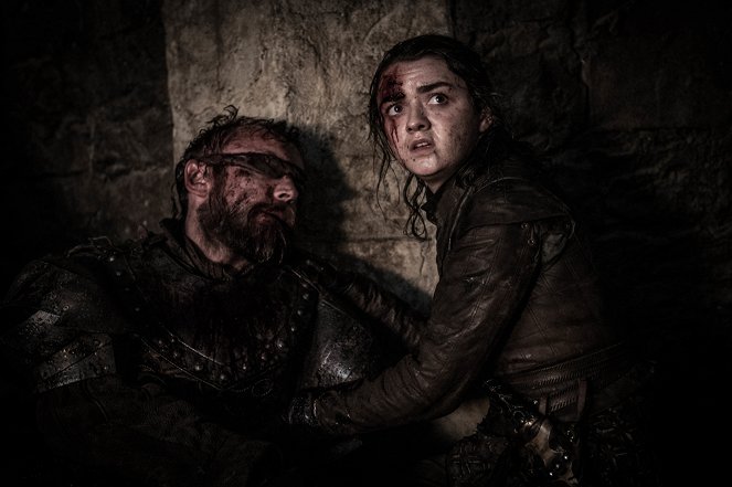 Game of Thrones - The Long Night - Van film - Richard Dormer, Maisie Williams