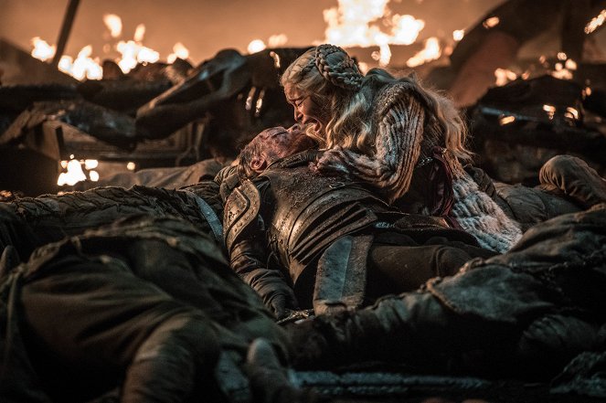 Game Of Thrones - Season 8 - Die Lange Nacht - Filmfotos - Iain Glen, Emilia Clarke