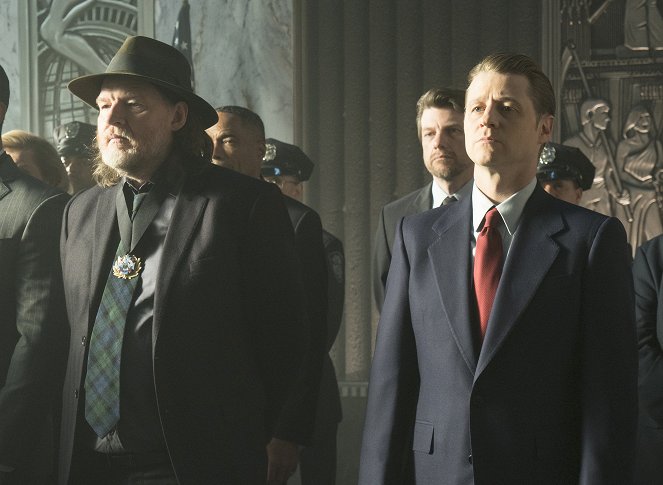 Gotham - A la gloire de Gotham - Film - Donal Logue, Ben McKenzie
