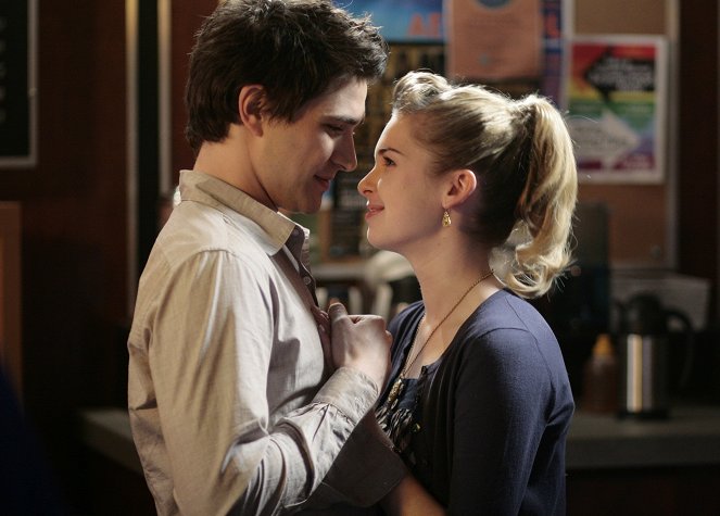 Kyle XY - Season 2 - Free to Be You and Me - Photos - Matt Dallas, Kirsten Zien