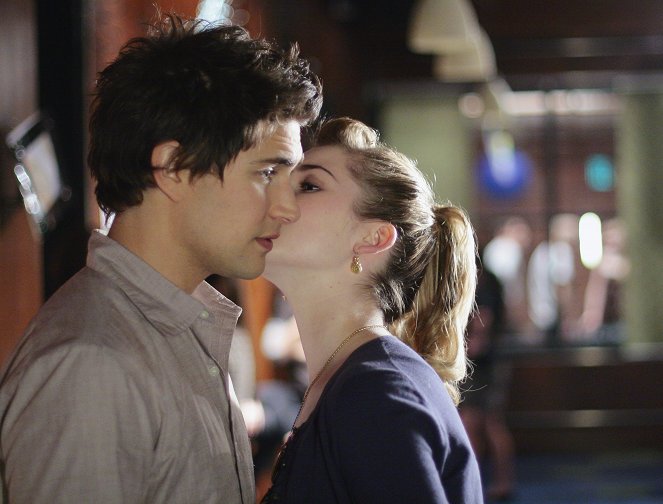 Kyle XY - Free to Be You and Me - Photos - Matt Dallas, Kirsten Zien