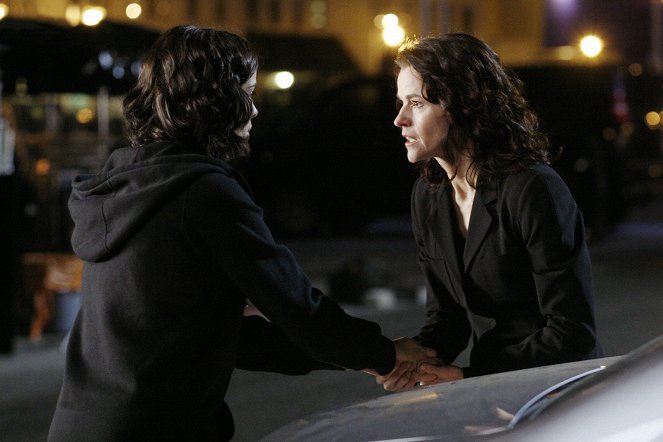 Kyle XY - Season 3 - It Happened One Night - De la película - Ally Sheedy