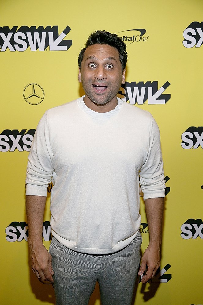 Srážka s láskou - Z akcí - The Long Shot screening at the Paramount Theater during the 2019 SXSW Conference And Festival on March 9, 2019 in Austin, Texas. - Ravi Patel