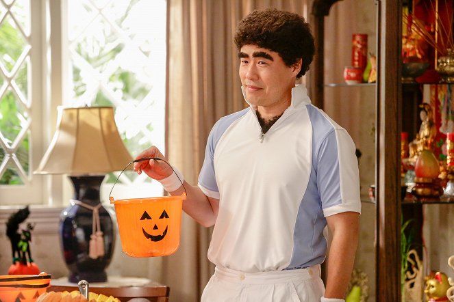 Fresh Off the Boat - Louisween - Photos