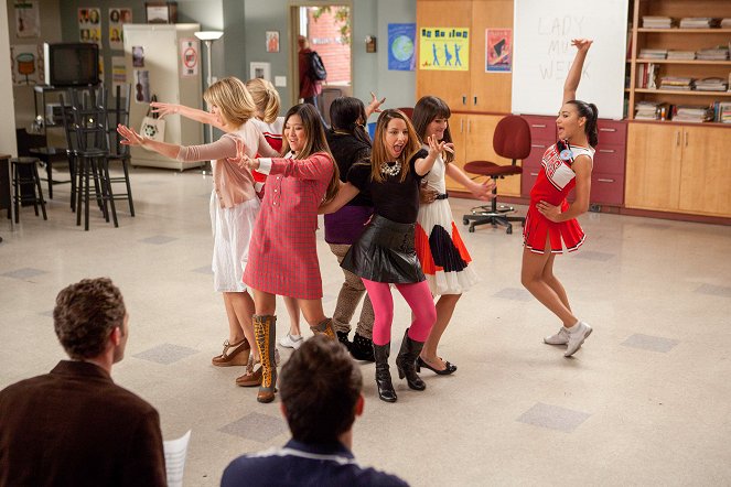 Glee - I Kissed a Girl - Z filmu - Dianna Agron, Jenna Ushkowitz, Vanessa Lengies, Lea Michele, Naya Rivera