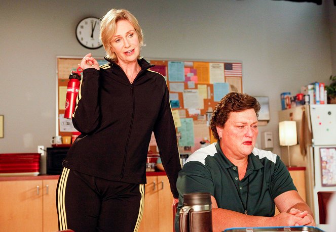 Glee - I kissed a girl and I liked it - Filmfotos - Jane Lynch, Dot-Marie Jones