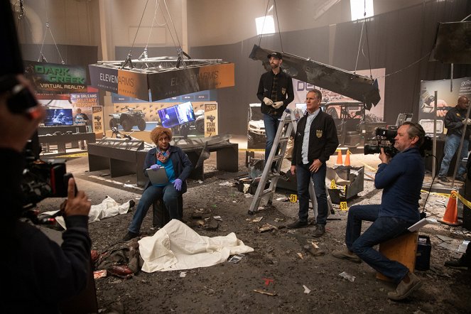 NCIS: New Orleans - Season 5 - Chaos Theory - Making of - CCH Pounder, Rob Kerkovich, Scott Bakula