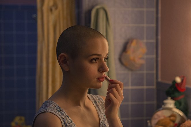 The Act - Free - Filmfotos - Joey King
