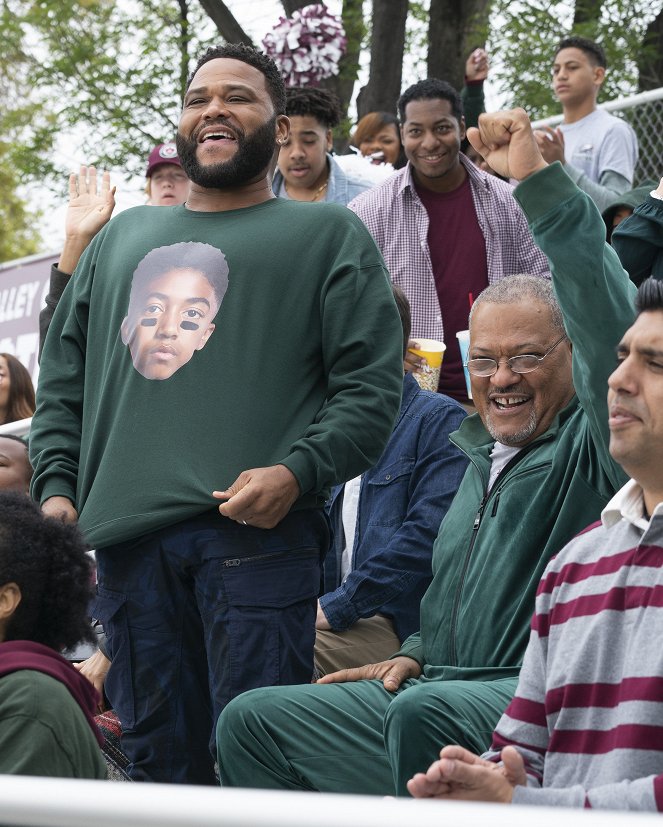 Black-ish - Season 5 - FriDre Night Lights - Photos - Anthony Anderson