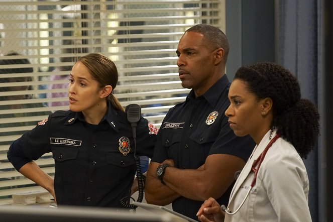 Grey's Anatomy - Season 15 - What I Did for Love - Film - Jaina Lee Ortiz, Jason George, Kelly McCreary