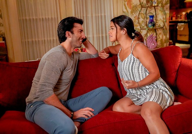 Jane The Virgin - Capítulo setenta e dois - Do filme - Justin Baldoni, Gina Rodriguez