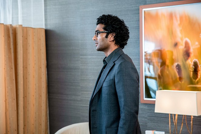 New Amsterdam - Karnyújtásnyira - Filmfotók - Sendhil Ramamurthy