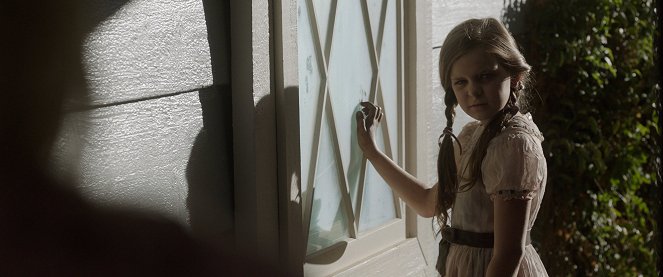 Annabelle Vuelve A Casa - De la película - Samara Lee