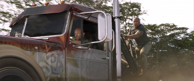 Fast & Furious: Hobbs & Shaw - De la película - Jason Statham, Dwayne Johnson