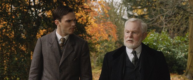 Tolkien - Do filme - Nicholas Hoult, Derek Jacobi