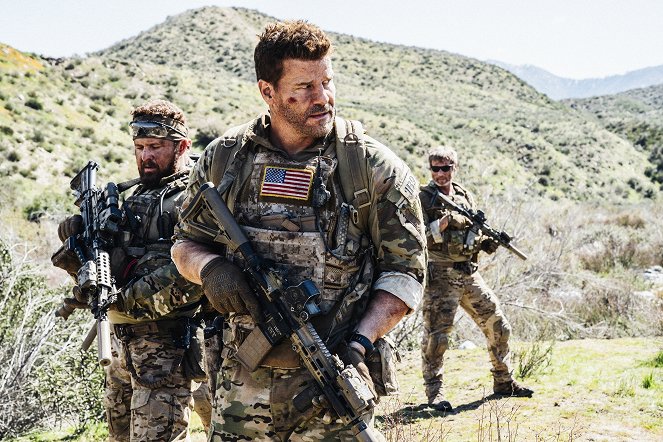 SEAL Team - Allein unter Feinden - Filmfotos - A. J. Buckley, David Boreanaz, Scott Foxx