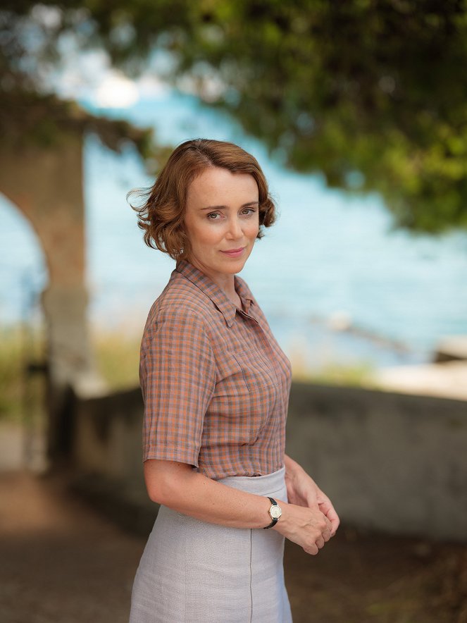 Durrellovci - Episode 3 - Promo - Keeley Hawes