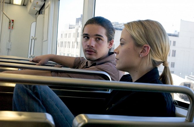 Undiscovered - Film - Steven Strait, Pell James