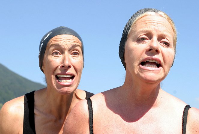Vier Frauen und ein Todesfall - Trockenschwimmer - Photos - Adele Neuhauser, Brigitte Kren