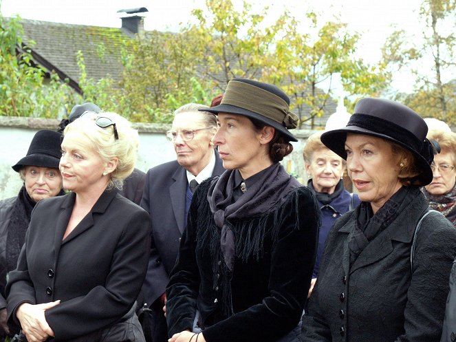 4 ženy a pohřeb - Liebessumpf - Z filmu - Brigitte Kren, Adele Neuhauser, Gaby Dohm