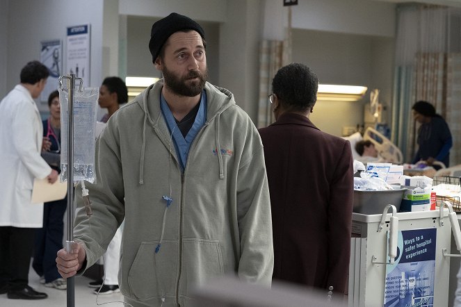 New Amsterdam - This Is Not the End - Van film - Ryan Eggold