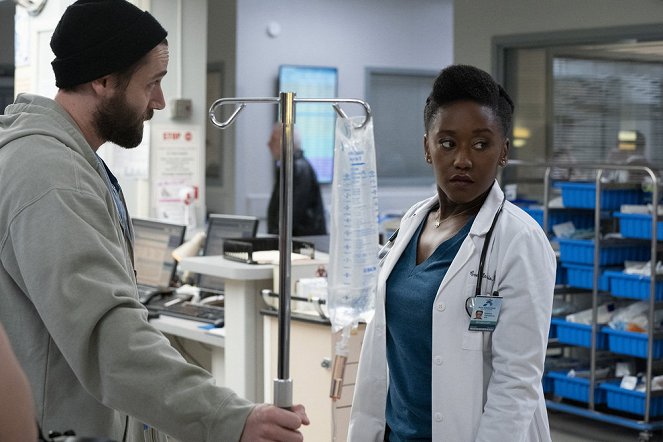 Szpital New Amsterdam - Jeszcze nie koniec - Z filmu - Ryan Eggold, Nana Mensah