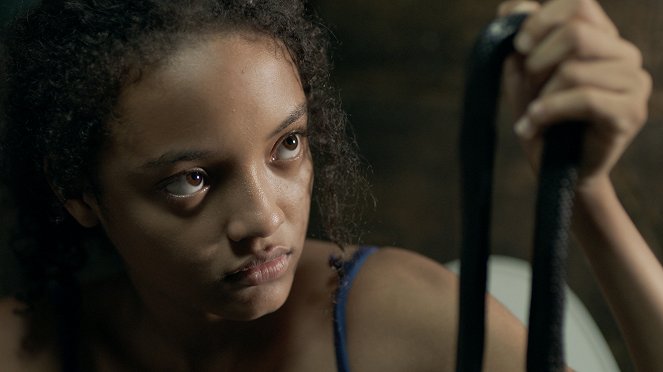 Ceniza Negra - Kuvat elokuvasta - Smashleen Gutiérrez