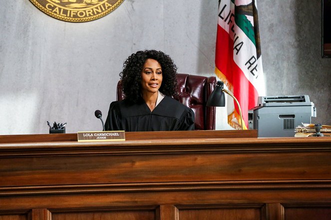 Bírónő, kérem! - Season 1 - Új bíró - Filmfotók - Simone Missick