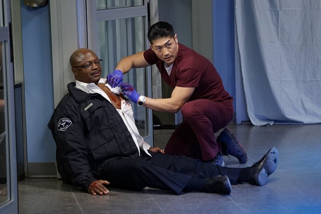 Chicago Med - Mon fils, ma bataille - Film - Brian Tee