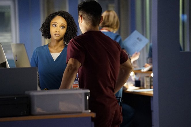 Chicago Med - Forever Hold Your Peace - Van film - Yaya DaCosta