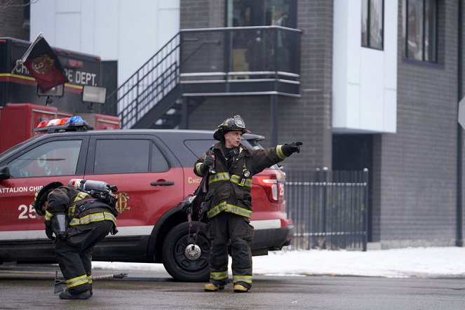 Chicago Fire - Move a Wall - Kuvat elokuvasta - David Eigenberg