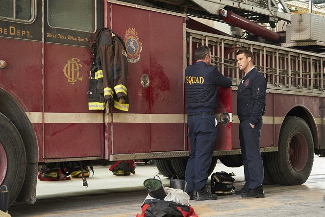 Chicago Fire - No Such Thing as Bad Luck - Van film - Jesse Spencer
