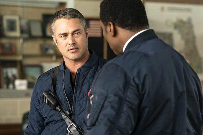 Chicago Fire - The White Whale - Film - Taylor Kinney