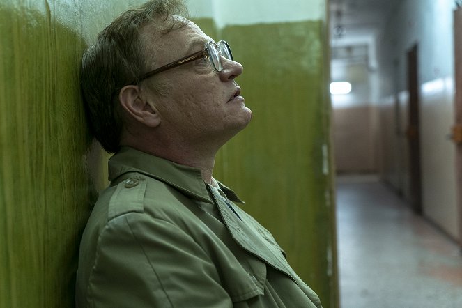 Chernobyl - Open Wide, O Earth - Photos - Jared Harris