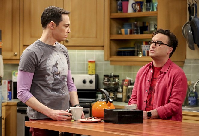 The Big Bang Theory - The Maternal Conclusion - Photos - Jim Parsons, Johnny Galecki