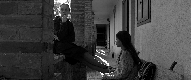 Lepkelány - Filmfotos - Eliza Sodró, Izabella Rea