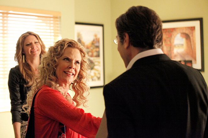 Mistresses - Guess Who's Coming to Dinner - Photos - Jes Macallan, JoBeth Williams