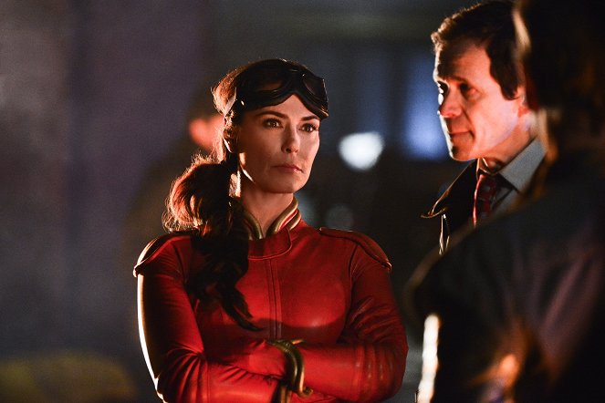 Powers - Season 1 - F@#K the Big Chiller - Photos - Michelle Forbes