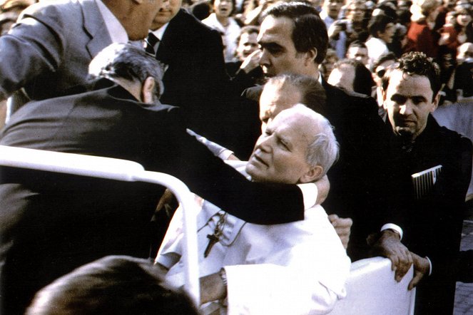 Schüsse auf dem Petersplatz - Z filmu - papież Jan Paweł II