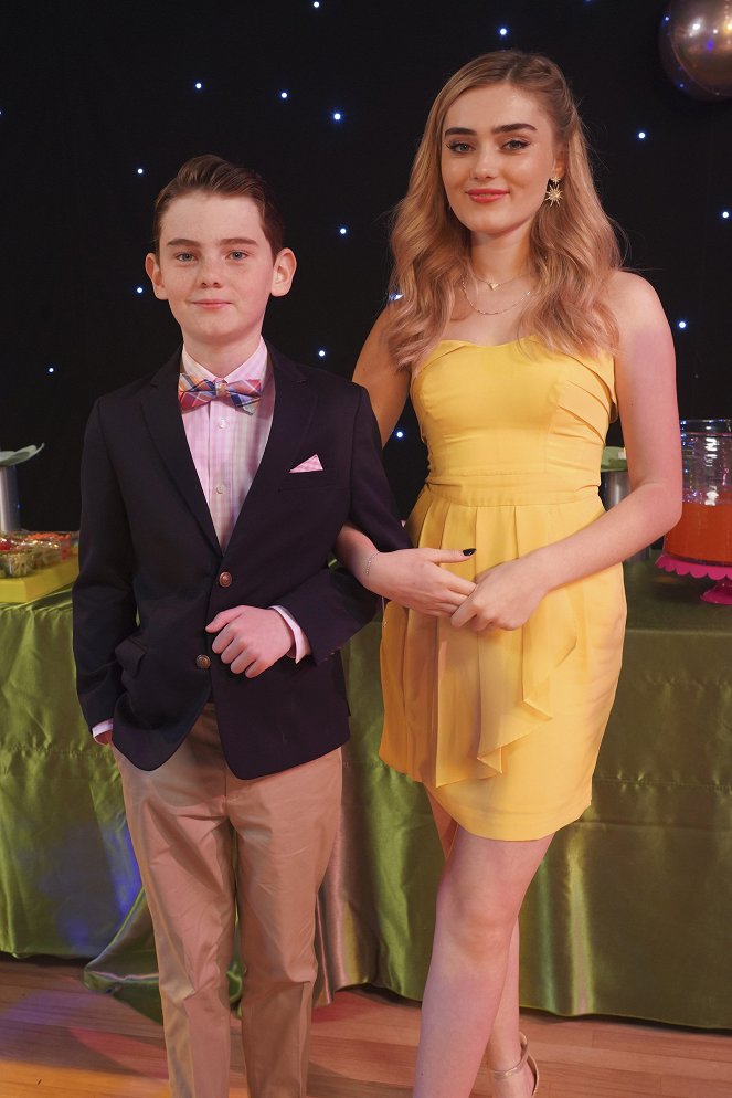American Housewife - Le Bal - Tournage - Evan O'Toole, Meg Donnelly